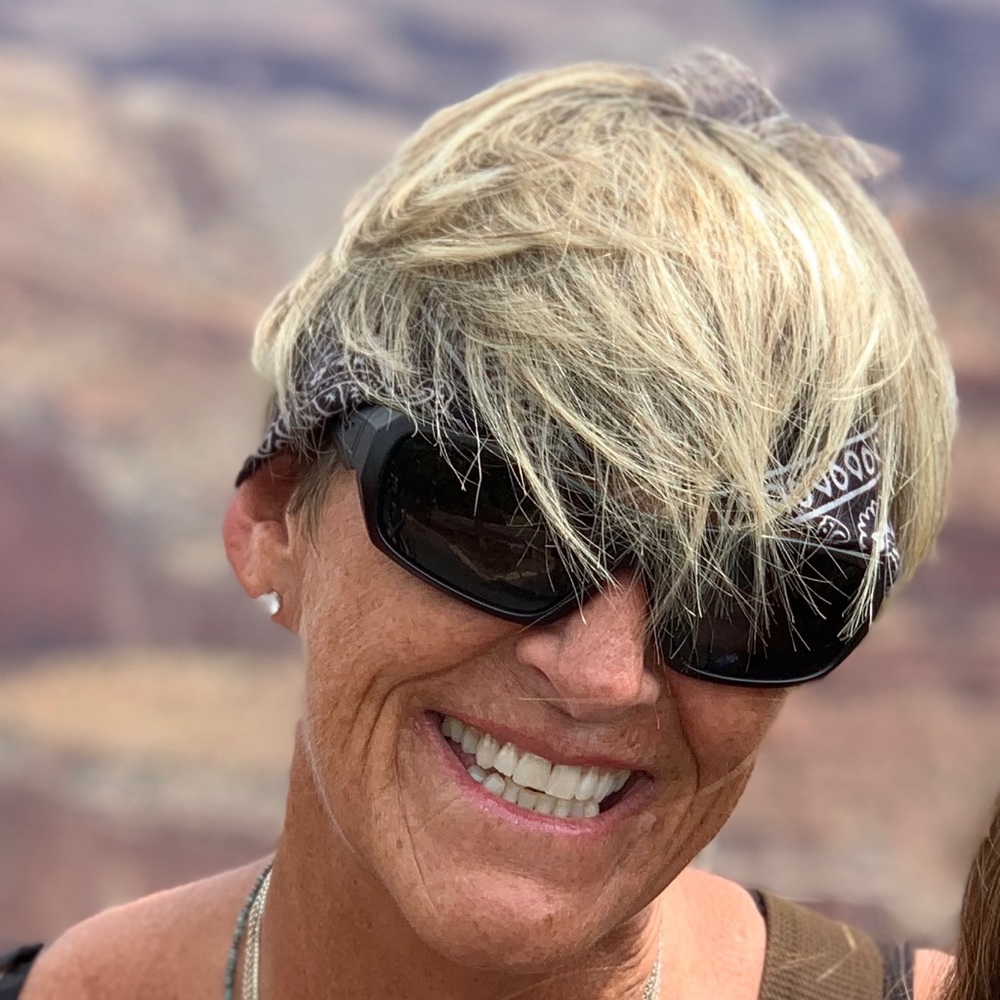 Meet your Posher, Stacy